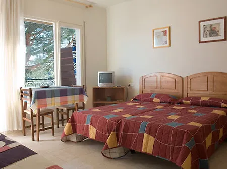 Rvapartaments Benelux Appartement